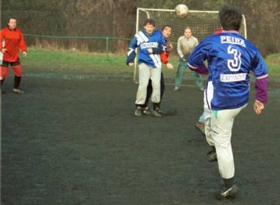hřiště Karlín, zápas s Bítovskou: 25.11.2001