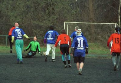 hřiště Karlín, zápas s Bítovskou: 25.11.2001
