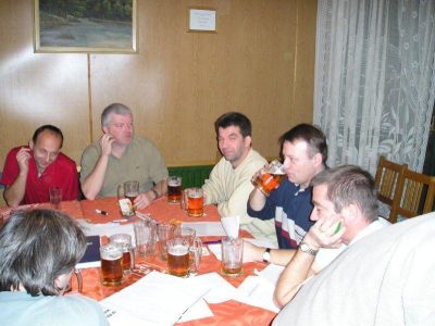Závěrečný rozbor v hospodě Břežanka: 10.12.2005